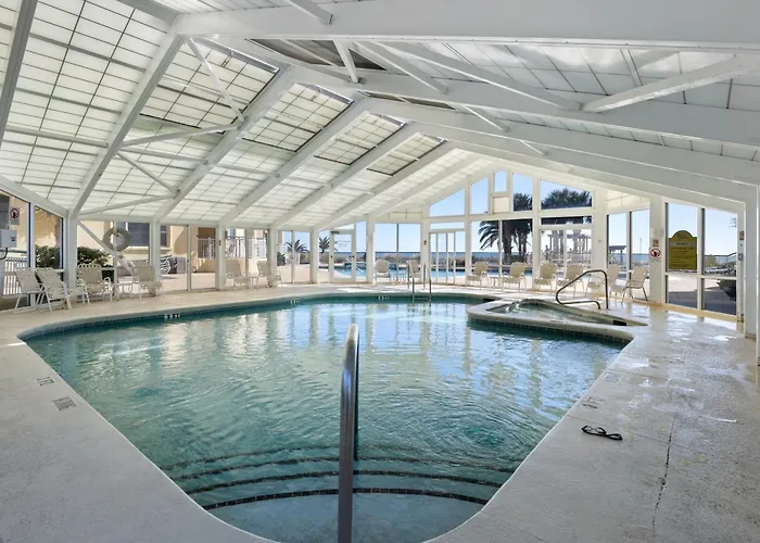Colony West Penthouse 2a By Pkrm Pensacola